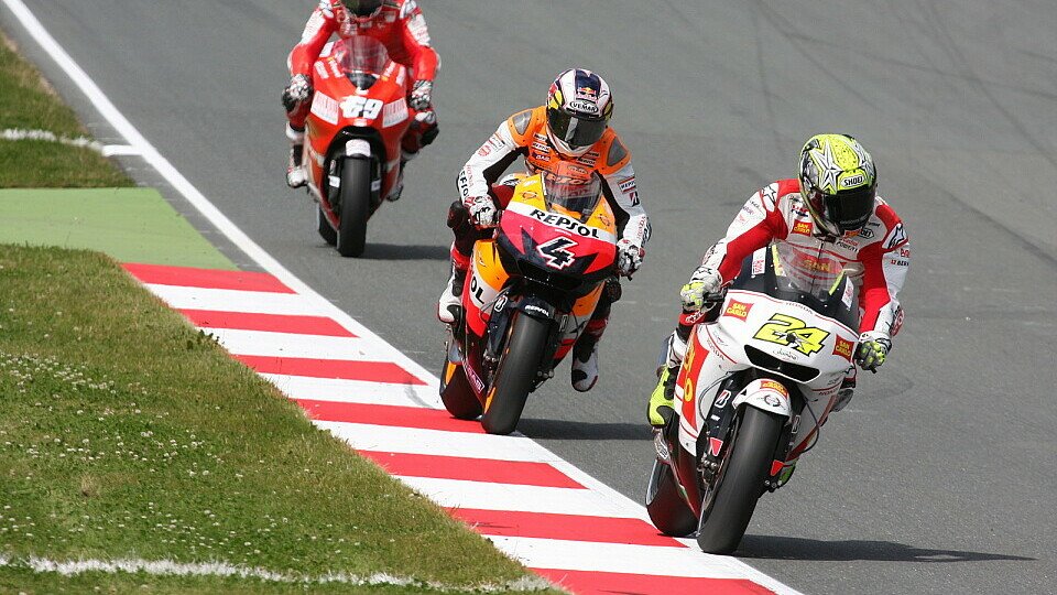 Mit den Ergebnissen seit dem Barcelona-Test zufriden: Toni Elias, Foto: Ronny Lekl