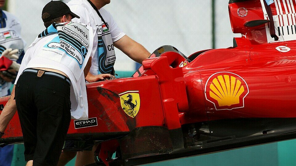 Das Auto von Massa hielt dem Einschlag stand., Foto: Sutton