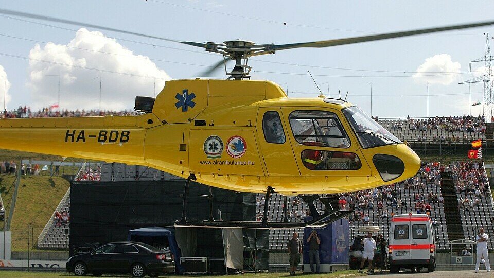 Felipe Massa wurde ins Krankenhaus gebracht., Foto: Sutton