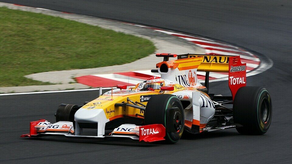 Alonso will in Valencia auf das Podest, Foto: Sutton