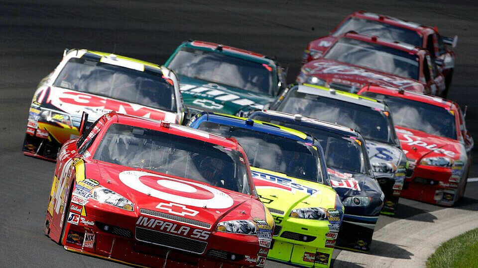 Montoya dominierte das Rennen, Foto: NASCAR