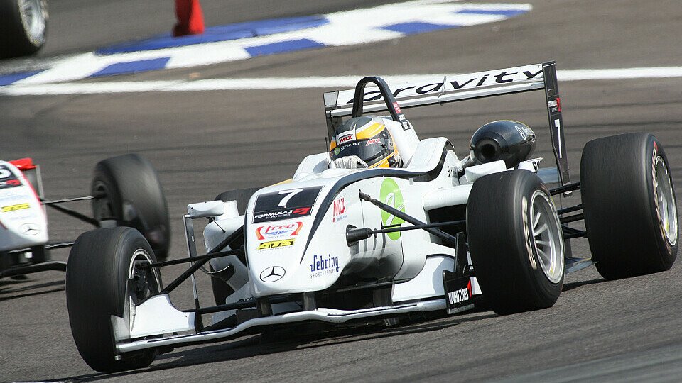 Überraschender Sieg für Vietoris, Foto: F3 EuroSeries