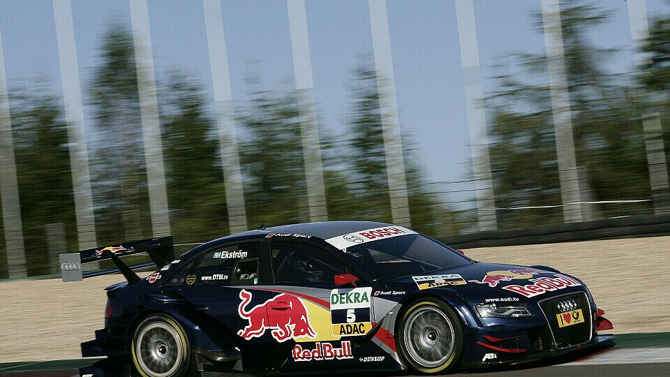 Nur für wenige Meter blieb Ekströms Auto unversehrt., Foto: Audi