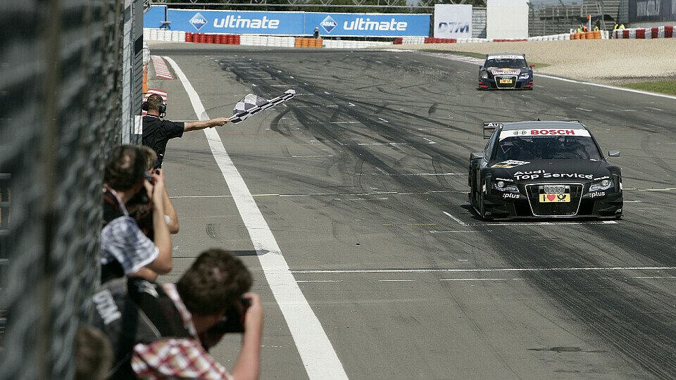 Dr. Wolfgang Ullrich durfte sich über einen Vierfachsieg freuen., Foto: DTM