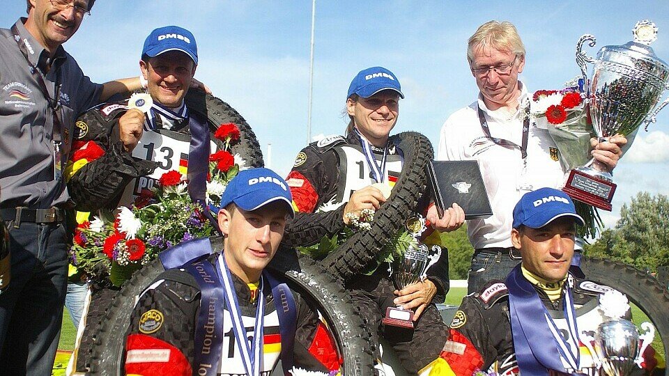 Die deutsche Nationalmannschaft holte sich im niederländischen zum dritten Mal in Folge den Titel des Langbahn-Team-Weltmeisters., Foto: DMSB