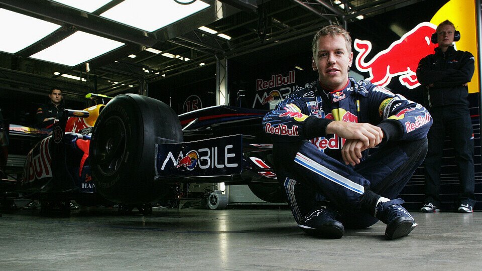 Sebastian Vettel fühlt sich wohl, wo er ist, Foto: Red Bull