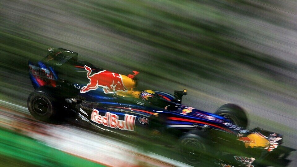 Mark Webber erhält einen neuen Motor fürs Qualifying., Foto: Sutton