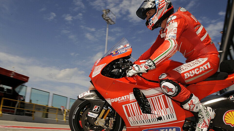 Morgen gut durch die ersten Kurven und dann ist alles möglich - Nicky Hayden., Foto: Ducati