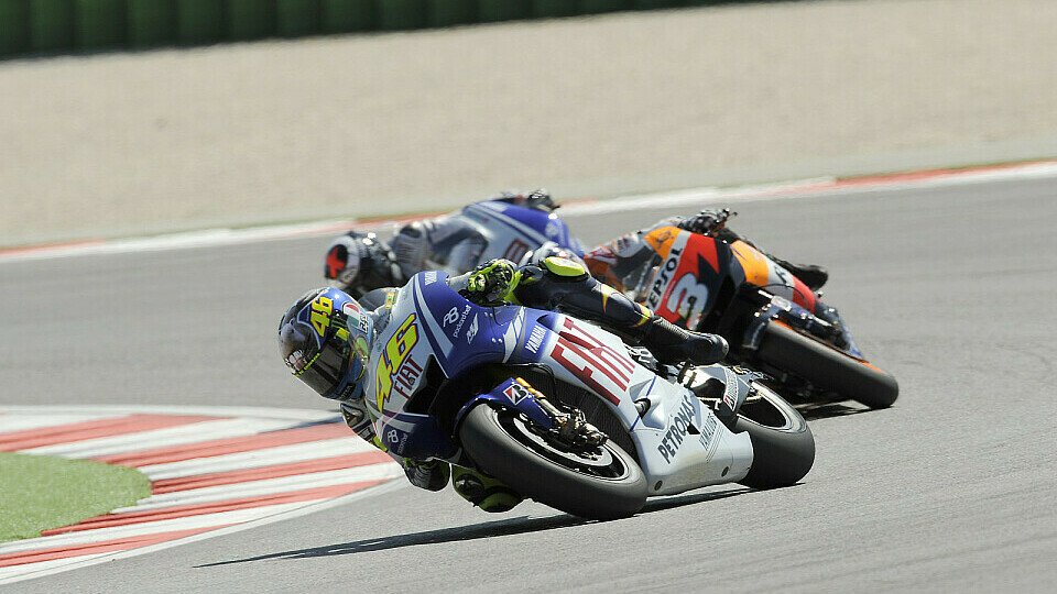Rossi unzufrieden mit der Beschleunigung der M1., Foto: Bridgestone
