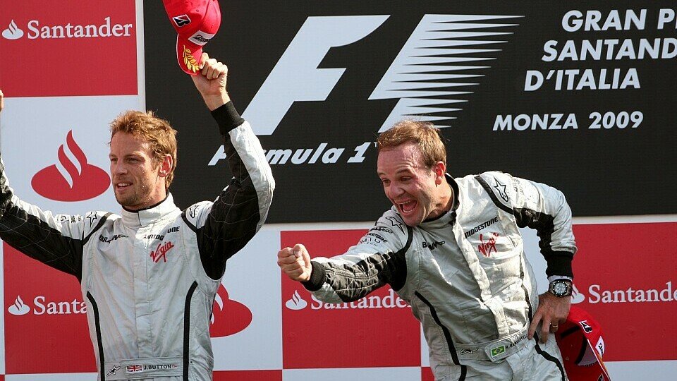 Barrichello und Button holten den vierten Doppelsieg der Saison für Brawn GP, Foto: Sutton