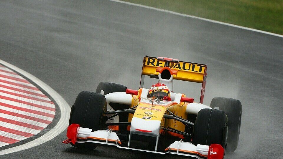 Fernando Alonso wird am Samstag so richtig loslegen, Foto: Sutton