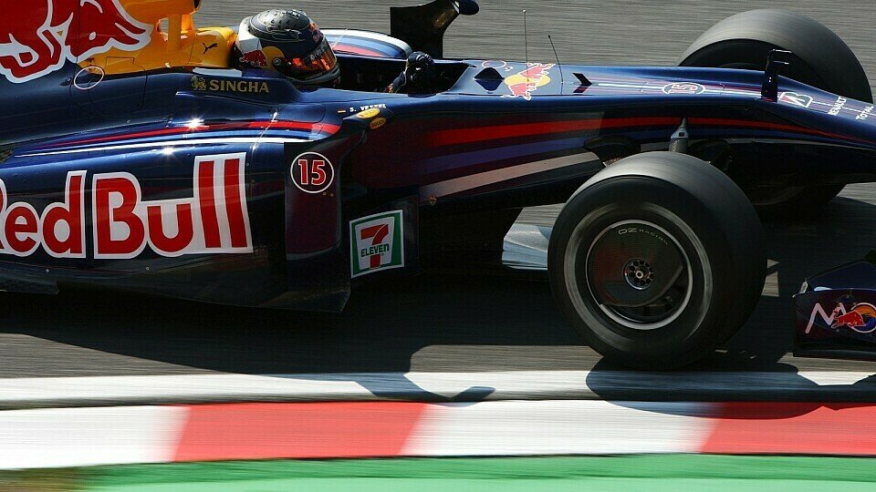 Sebastian Vettel startet von der Pole Position., Foto: Sutton