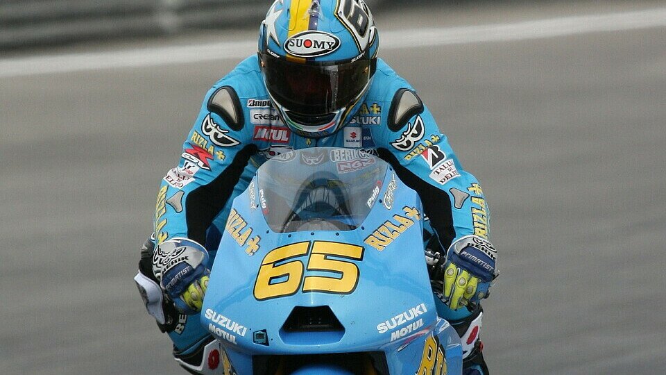 Loris Capirossi war zufrieden mit der Entwicklung im Hause Suzuki., Foto: Ronny Lekl Loris Capirossi war zufrieden mit der Entwicklung im Hause Suzuki., Foto: Ronny Lekl