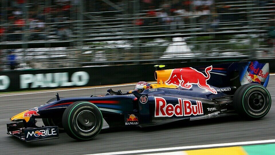 Vettels Auto ist randvoll., Foto: Sutton