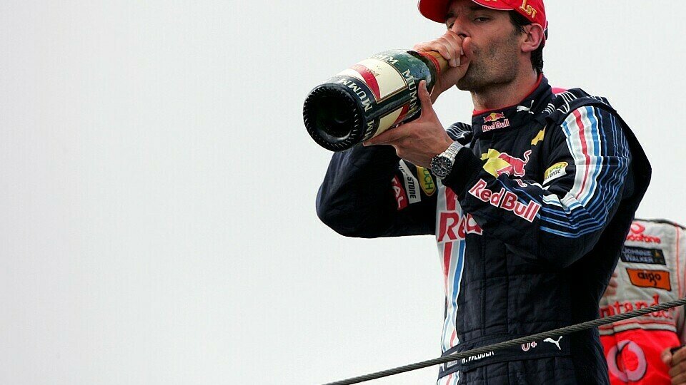 Mark Webber möchte noch mal Champagner kosten., Foto: Sutton