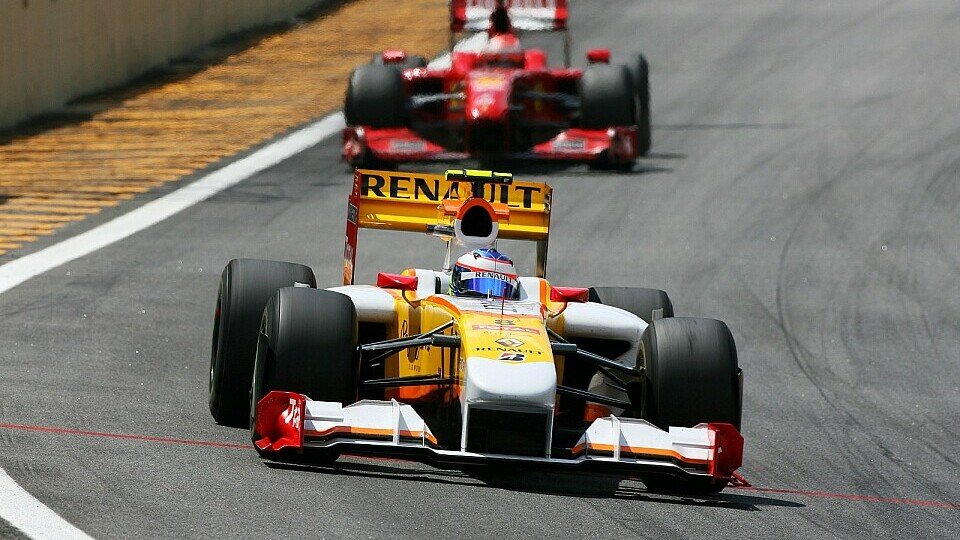 Grosjeans Einsatz für Renault im Jahre 2009 war von mäßigem Erfolg geprägt, Foto: Sutton