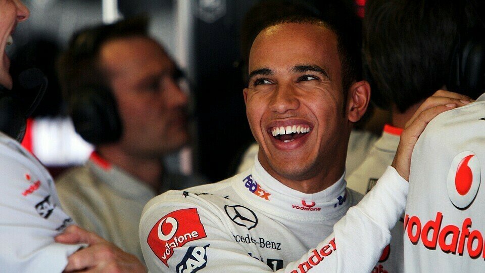 Lewis Hamilton hat im Laufe der Saison das Lachen wiedergefunden, Foto: Sutton