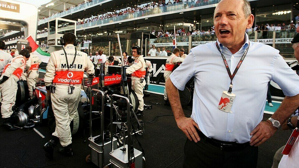 Dennis: McLaren forcierte Mercedes-Trennung, Foto: Sutton