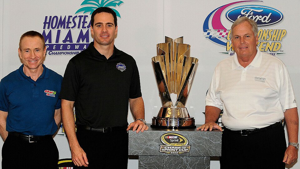 Mark Martin, Jimmie Johnson, der Cup, Teamchef Rick Hendrick, Foto: NASCAR