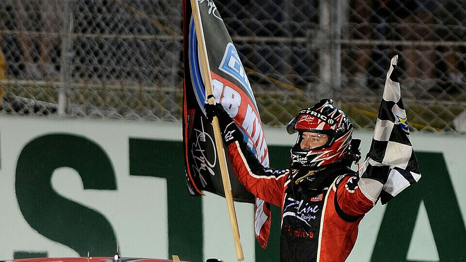 Kyle Busch: Neunter Saisonsieg und damit Nationwide-Champion 2009, Foto: NASCAR