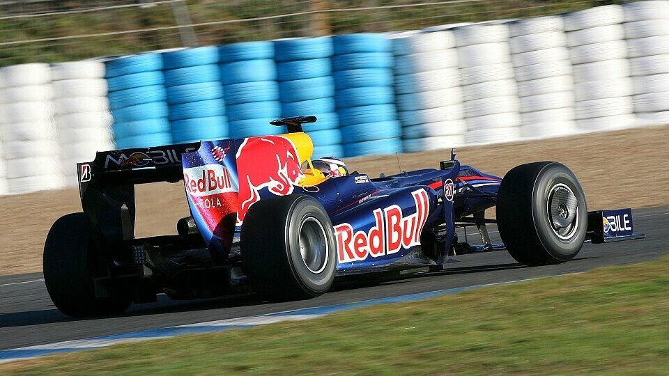 Red Bull erhält weiter Motoren von Renault, Foto: Sutton