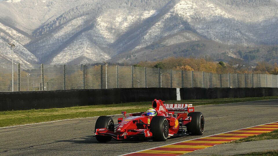 Testfahrten könnten nicht nur wegen der Kosten bald der Vergangenheit angehören., Foto: Ferrari