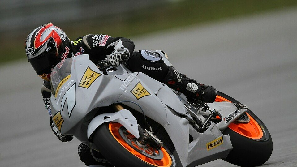 Hiroshi Aoyama hatte seine Mühe, Foto: Interwetten Honda