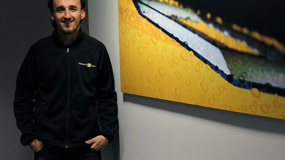 Kubica schaute sich in Enstone alles an., Foto: Renault