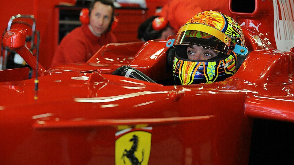 Bei seinem Ferrari-Test sprach Valentino Rossi auch über die Motorrad-Zukunft, Foto: Ferrari