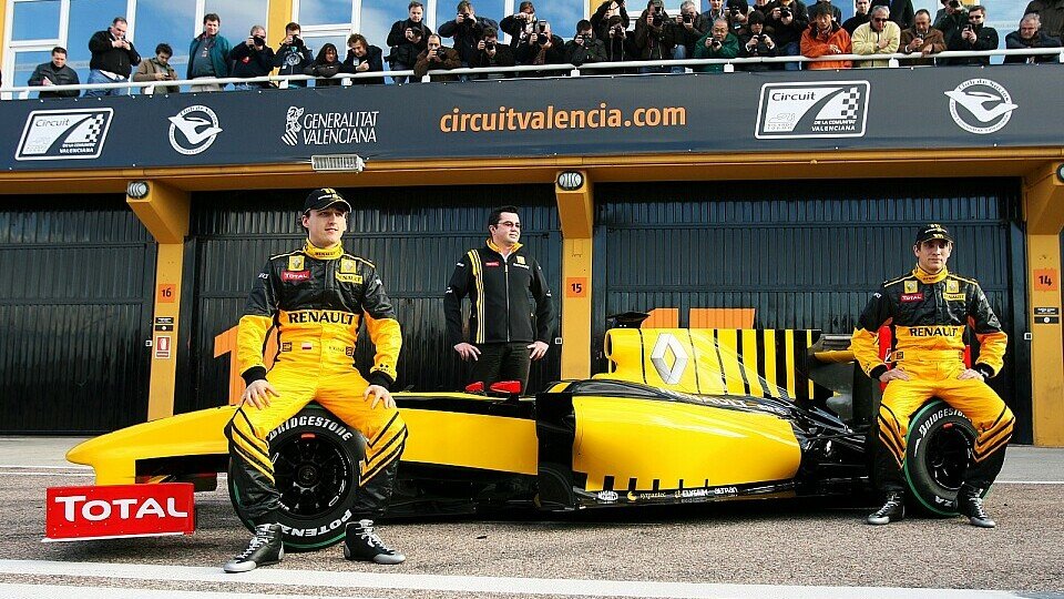 Renault tritt 2010 in Gelb und Schwarz an., Foto: Sutton