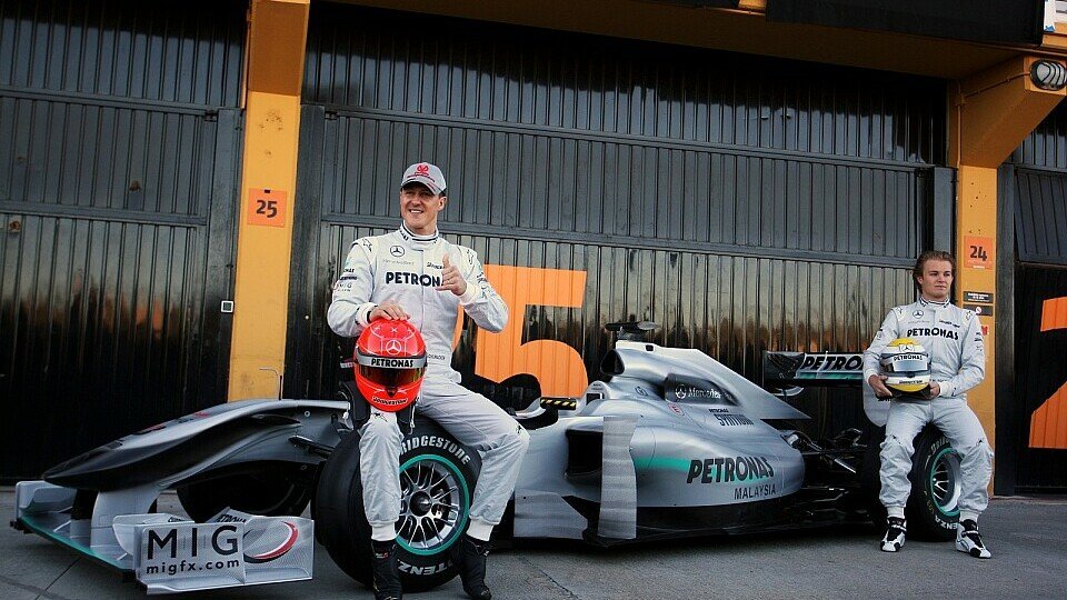 2010 wurde aus Brawn Mercedes und Michael Schumacher kam zurück, Foto: Sutton