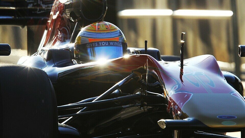 Sebastien Buemi sieht ohne Nachtanken strategische Nachteile für Toro Rosso, Foto: Sutton
