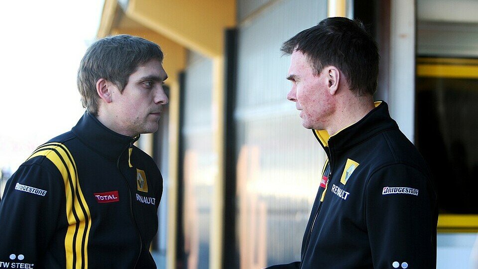 Alan Permane (rechts) sieht gute Fortschritte bei Renault, Foto: Sutton
