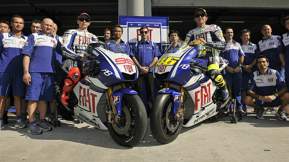 Bei Yamaha ist für 2011 noch keine Entscheidung gefallen. Weder Jorge Lorenzo, noch Valentino Rossi haben auf die Angebote bislang geantwortet. Geht einer der Beiden, rückt Ben Spies nach., Foto: Yamaha