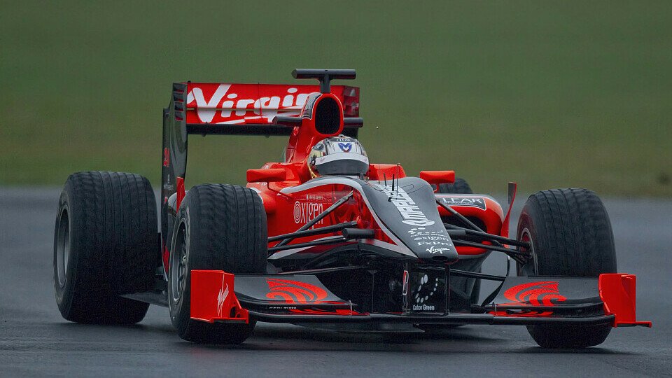 Timo Glock fuhr die ersten Meter mit dem VR-01., Foto: Virgin Racing
