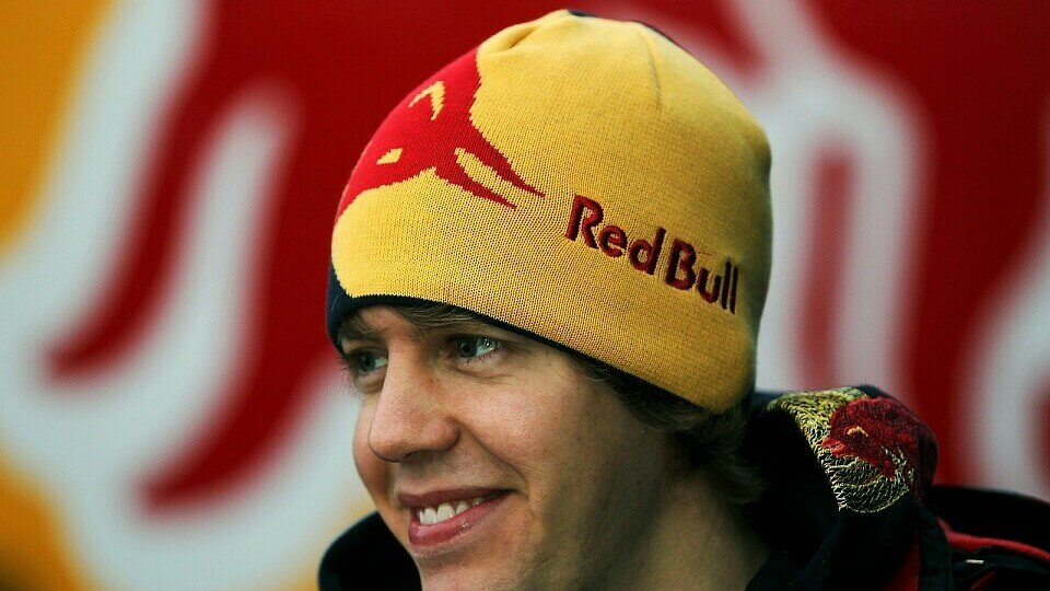 Sebastian Vettel hat schon genau hingeschaut, Foto: Sutton