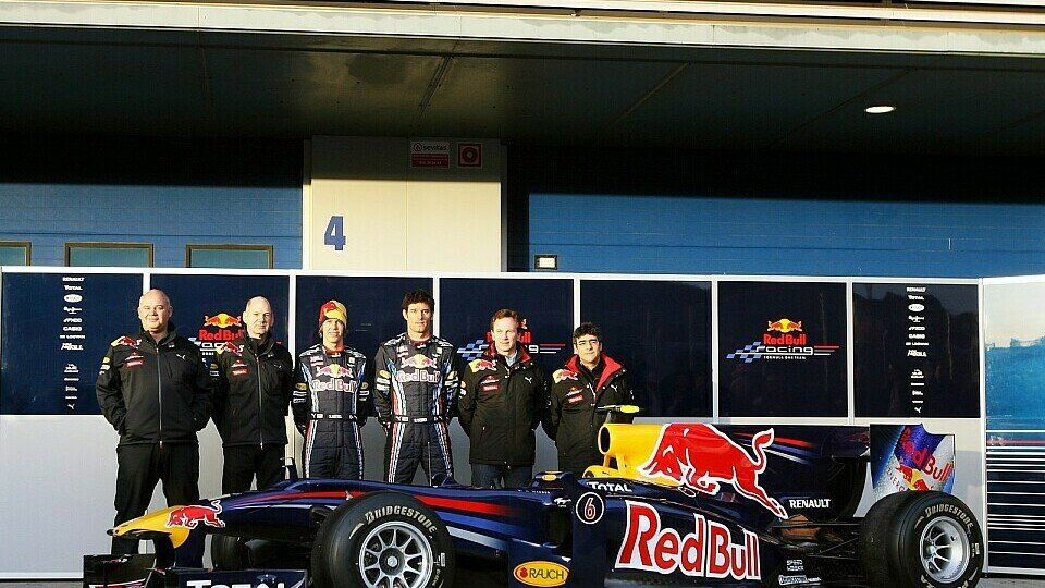 Auch 2011 will Red Bull den neuen Boliden im Rahmen der Testfahrten vorstellen, Foto: Sutton