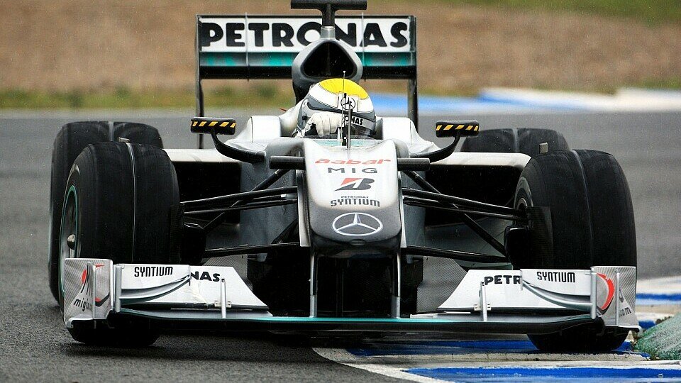 Nico Rosberg fuhr die schnellste Zeit vor dem Regen., Foto: Sutton
