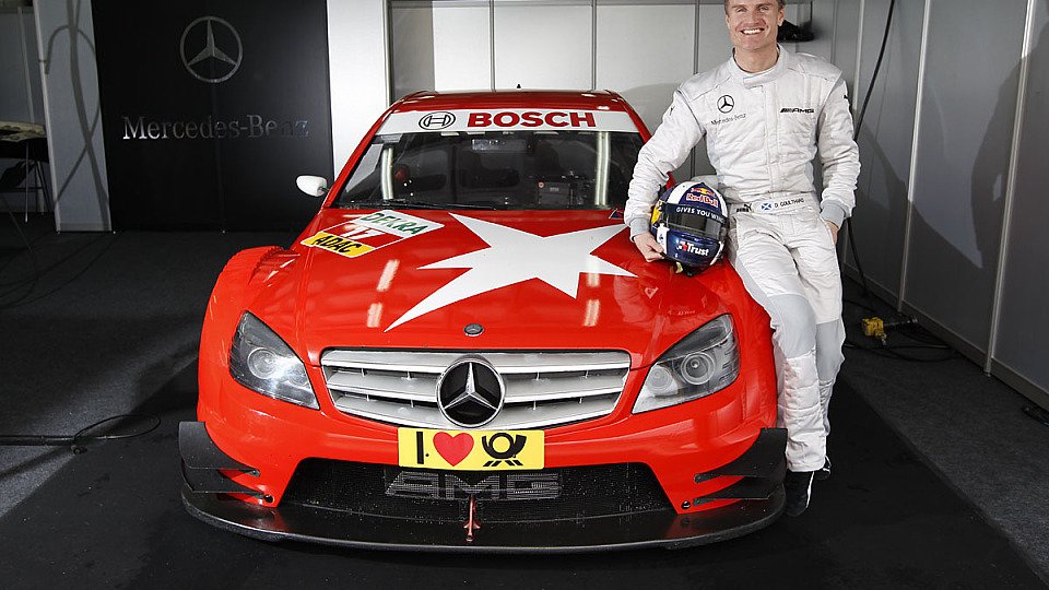 David Coulthard hatte Spaß im DTM-Auto., Foto: Mercedes-Benz