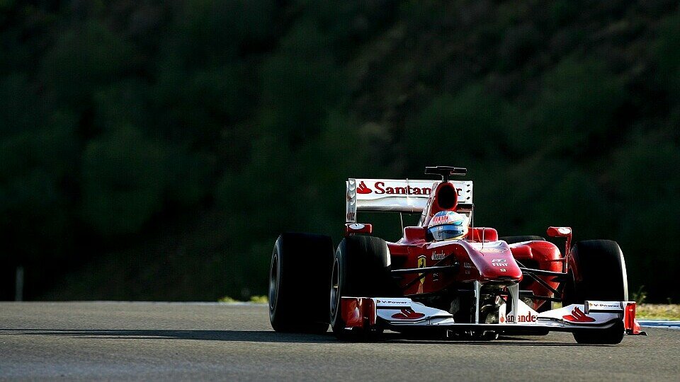 Fernando Alonso geht optimistisch in den letzten Test., Foto: Sutton