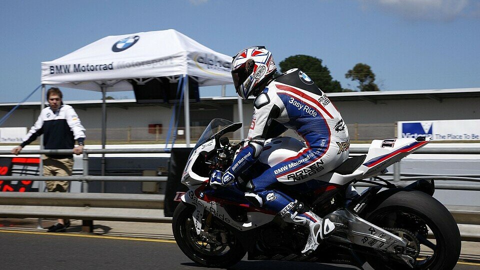 Troy Corser stürzte auf seiner schnellen Runde und wurde 16., Foto: BMW