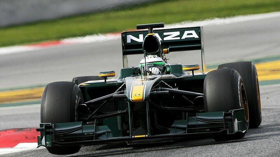 Heikki Kovalainen vergleicht den Lotus mit Minardi., Foto: Sutton