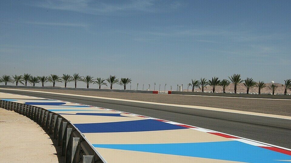 Ecclestone will Bahrain-GP 2011 durchführen, Foto: Sutton