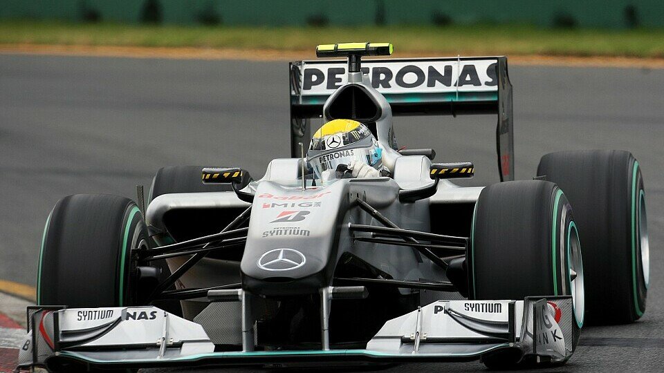 Nico Rosberg unterlief im entscheidenden Moment ein Fehler, Foto: Sutton