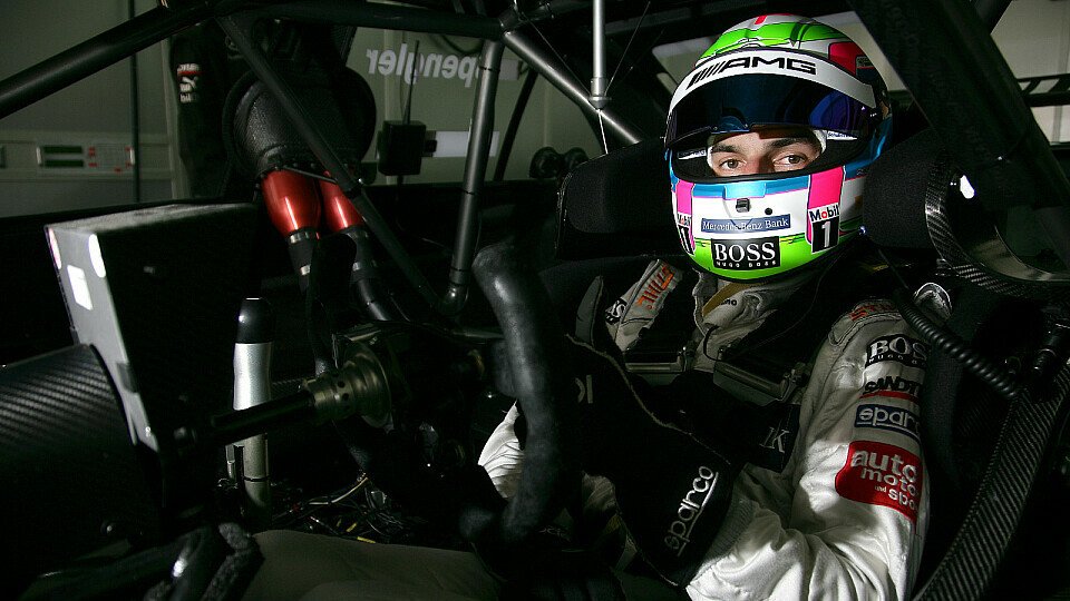 Spengler fährt 2010 mit einem neuen Helm, Foto: DTM
