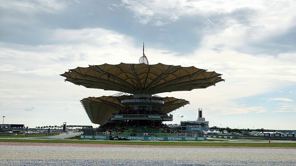Sepang steht vor der Tür - für die Reifen wird das Rennen die erste Bewährungsprobe unter Extrembedingungen, Foto: Sutton