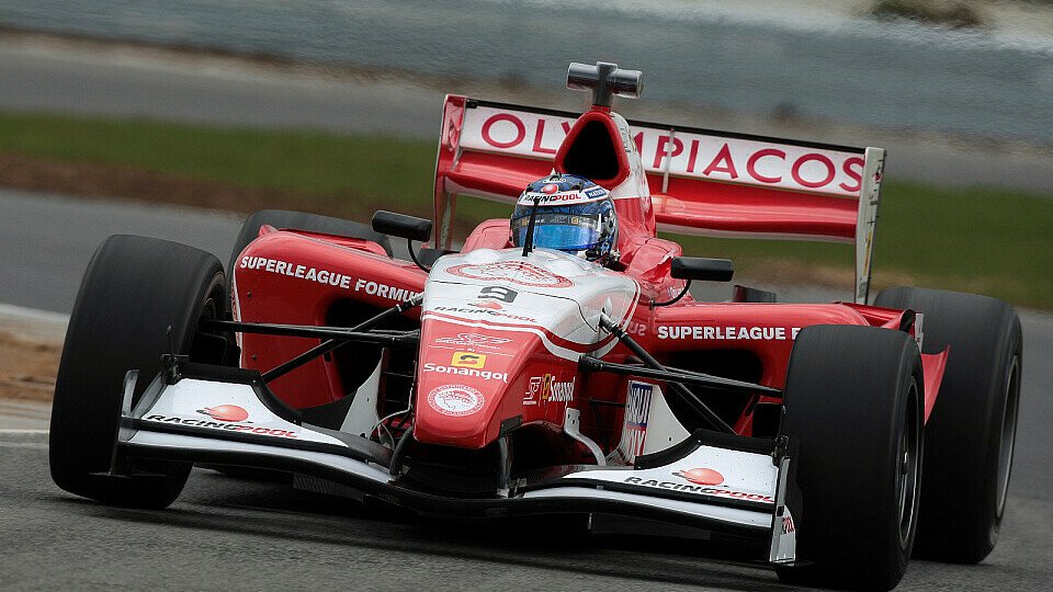 Chris van der Drift gewinnt den zweiten Lauf., Foto: Superleague Formula