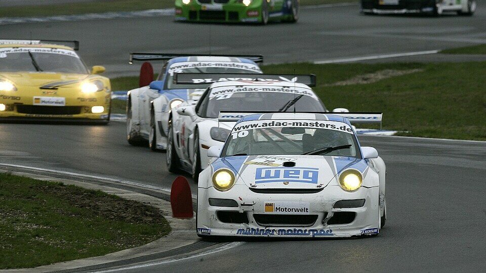 Bergmeister und Rast im Porsche 911, Foto: GT Masters