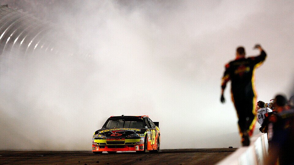 Ryan Newman gewann das Nachtrennen in Phoenix, Foto: NASCAR