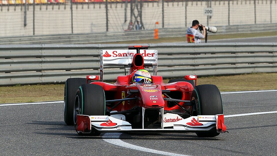 Felipe Massa rechnet auch mit Mercedes, Foto: Sutton